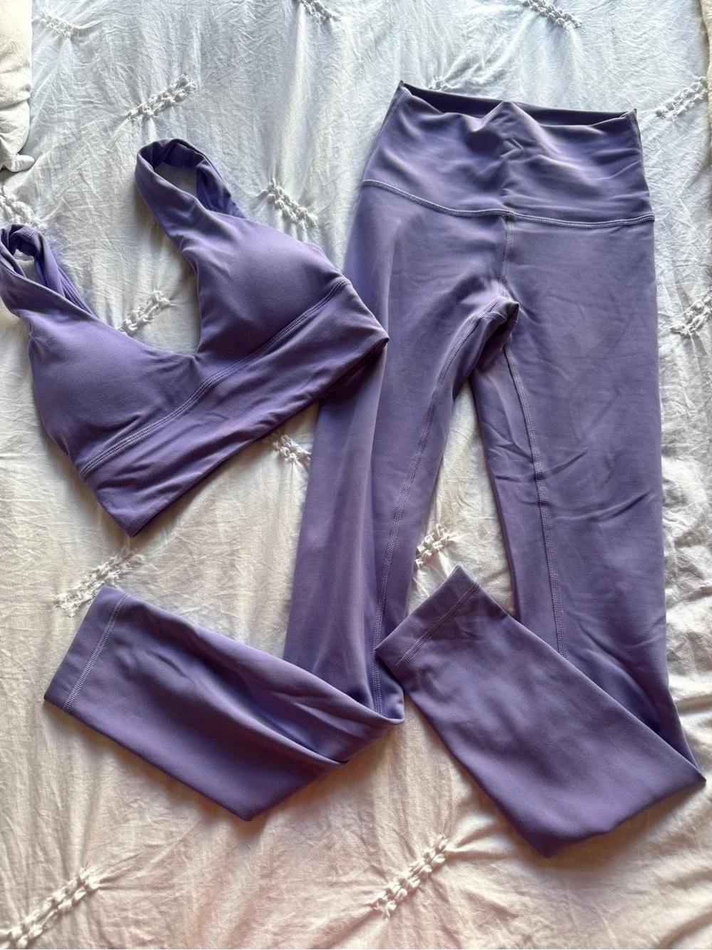 Lavender High-Waist Leggings with Matching Sports Bra - Women